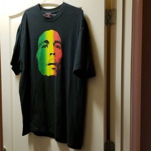 Bob Marley t-shirt